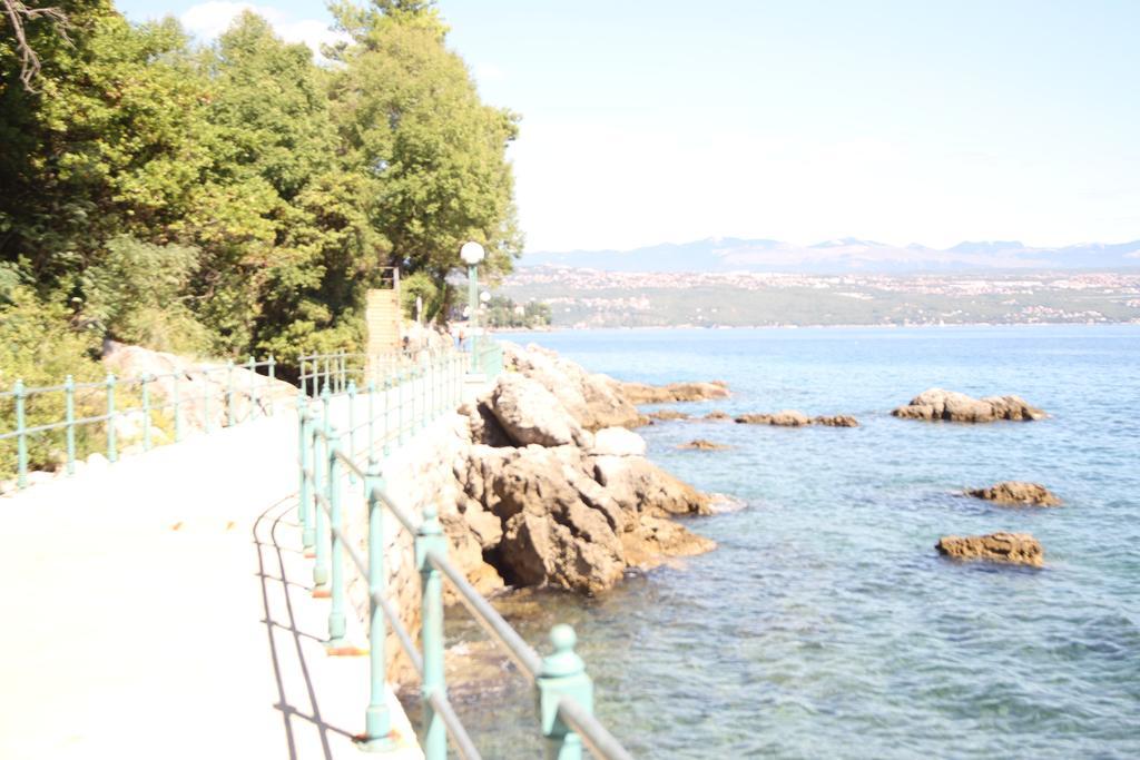 Stressfree Villa Ičići Екстериор снимка